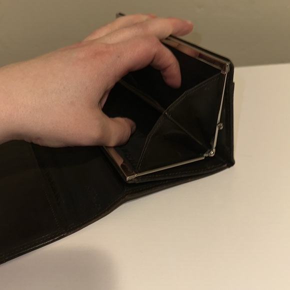 Burberry Novacheck Brown Leather Kiss-lock Bifold Wallet Preppy Luxury Wallet - Picture 7 of 11